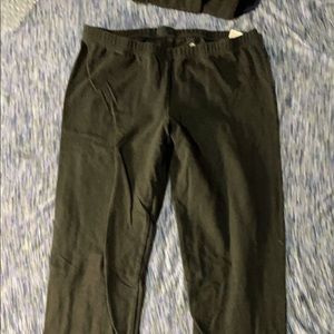 SOLD*8 for $50🌼leggings